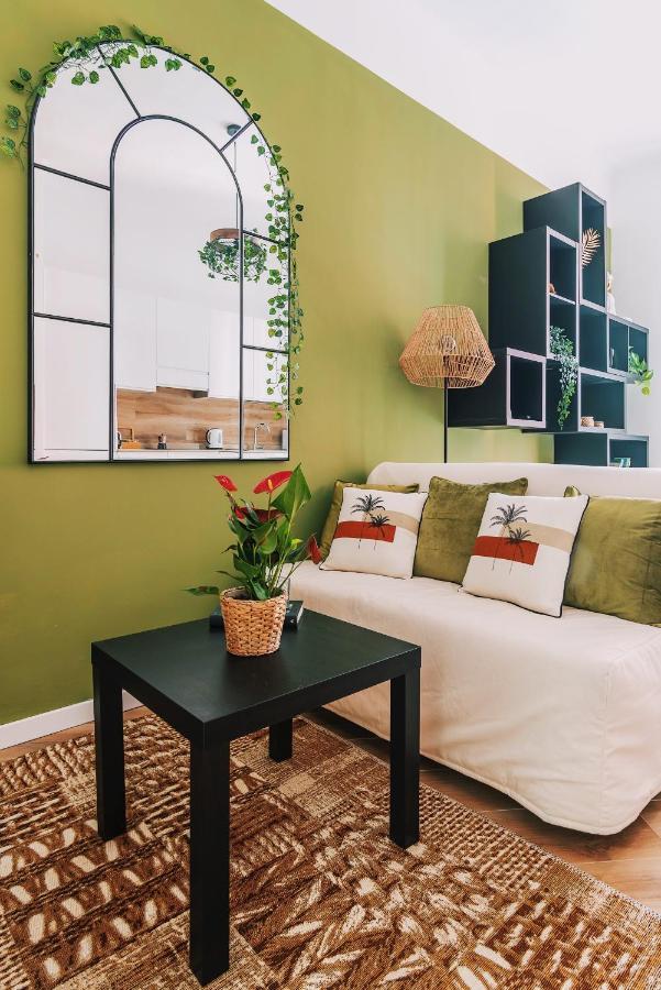 Ferienwohnung New Jungle & Charming Flat - Zona De Angeli Mailand Exterior foto
