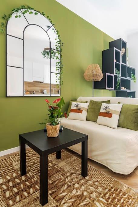 Ferienwohnung New Jungle & Charming Flat - Zona De Angeli Mailand Exterior foto