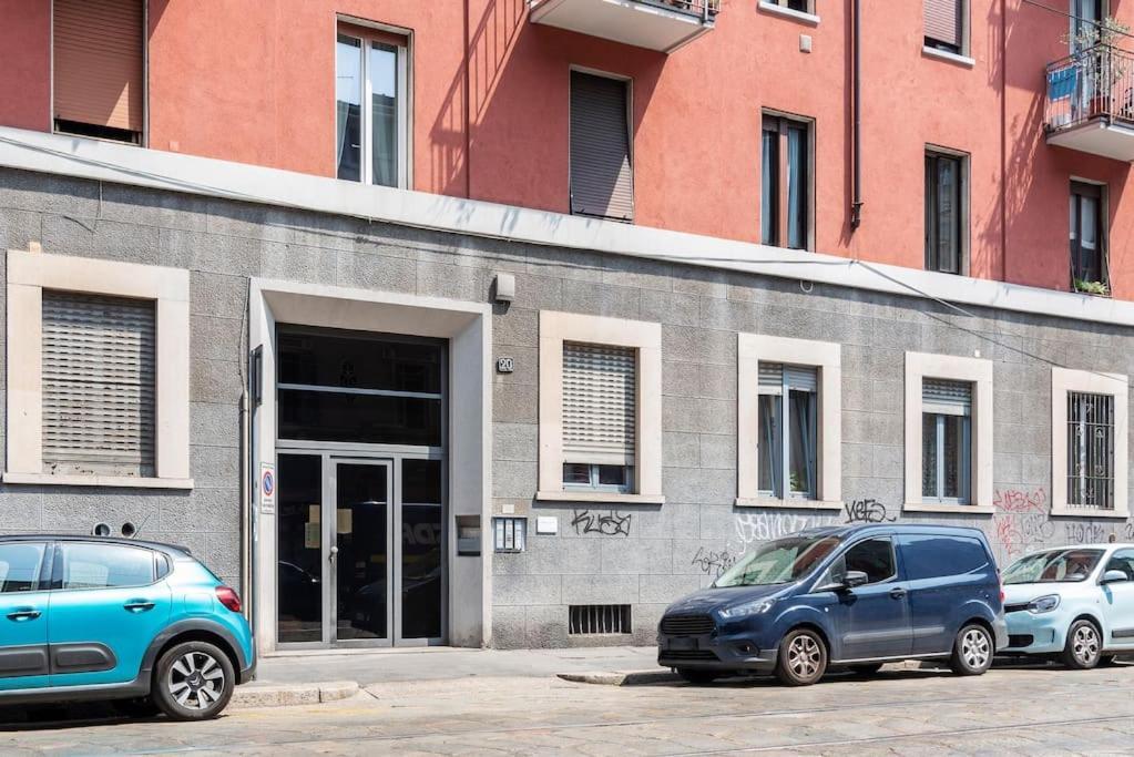Ferienwohnung New Jungle & Charming Flat - Zona De Angeli Mailand Exterior foto